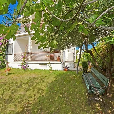 Apartment Petar Rogoznica *
