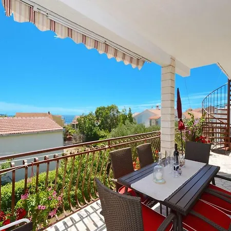 Petar Rogoznica Apartment
